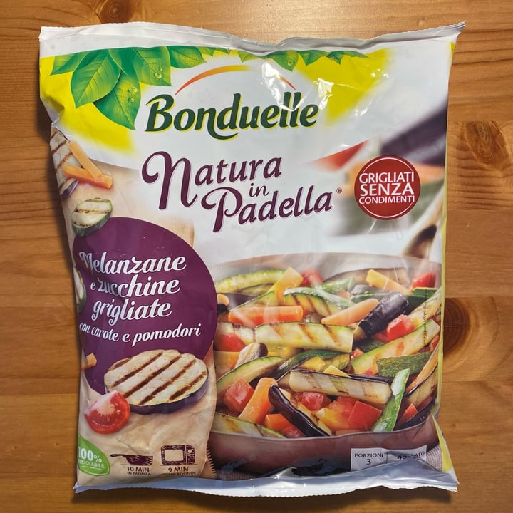 photo of Bonduelle Natura in padella-melanzane e zucchine grigliate con carote e pomodori shared by @linda0597 on  17 Dec 2021 - review