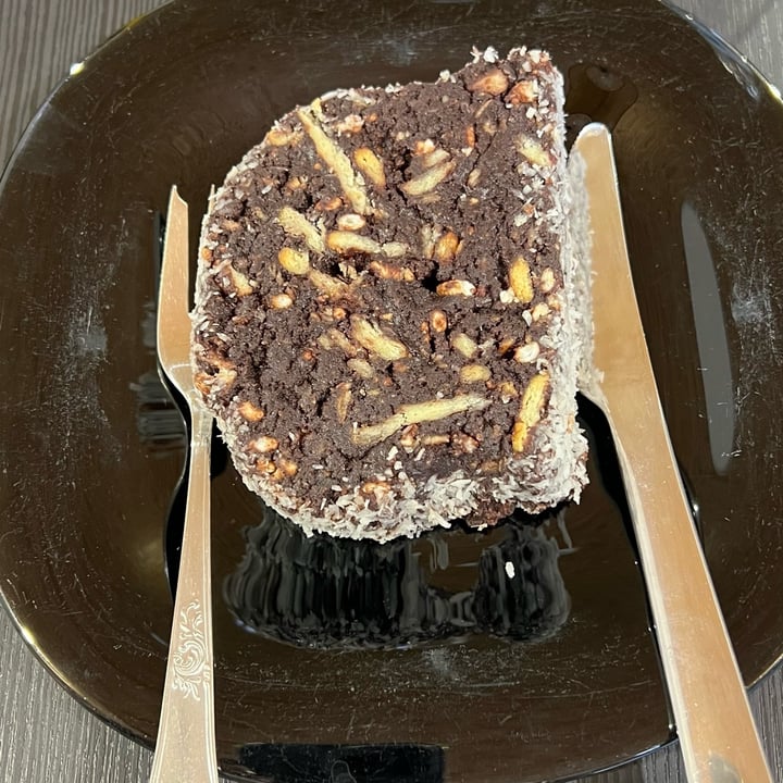 photo of Vegana By Tentúgal Chocolate salami shared by @aliclinomaniac on  04 Apr 2022 - review