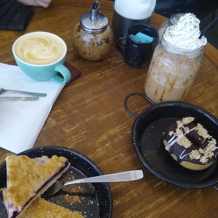 review photo of Mönt take away Crumble De Frutos Rojos shared by @seaveg on 22 Aug 2022 - review
