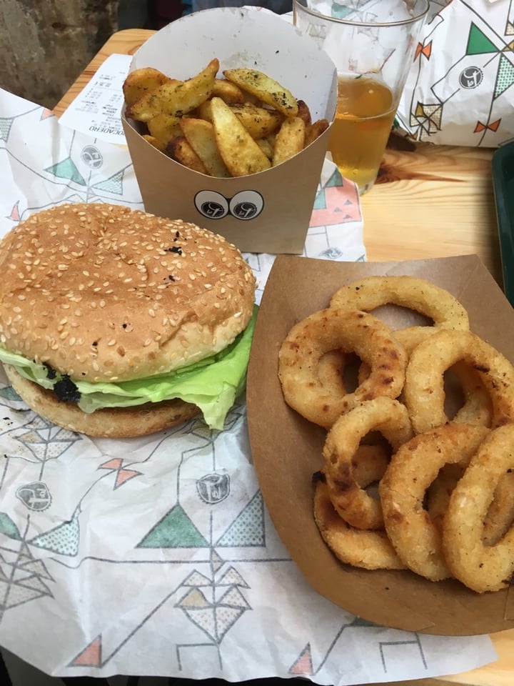 review photo of La Trocadero Burgtilla shared by @salcarma on 29 Mar 2020 - review