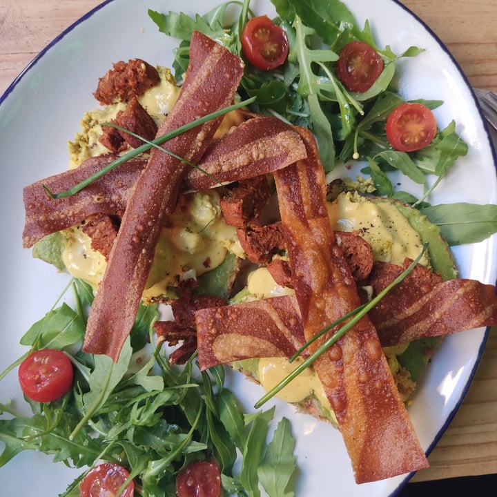 review photo of Frutas Prohibidas Huevos Revueltos shared by @ailedail on 20 Nov 2022 - review