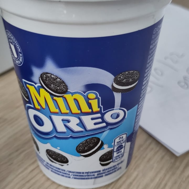 review photo of Mondelēz International mini oreo shared by @drsarahvilla83 on 29 Oct 2022 - review