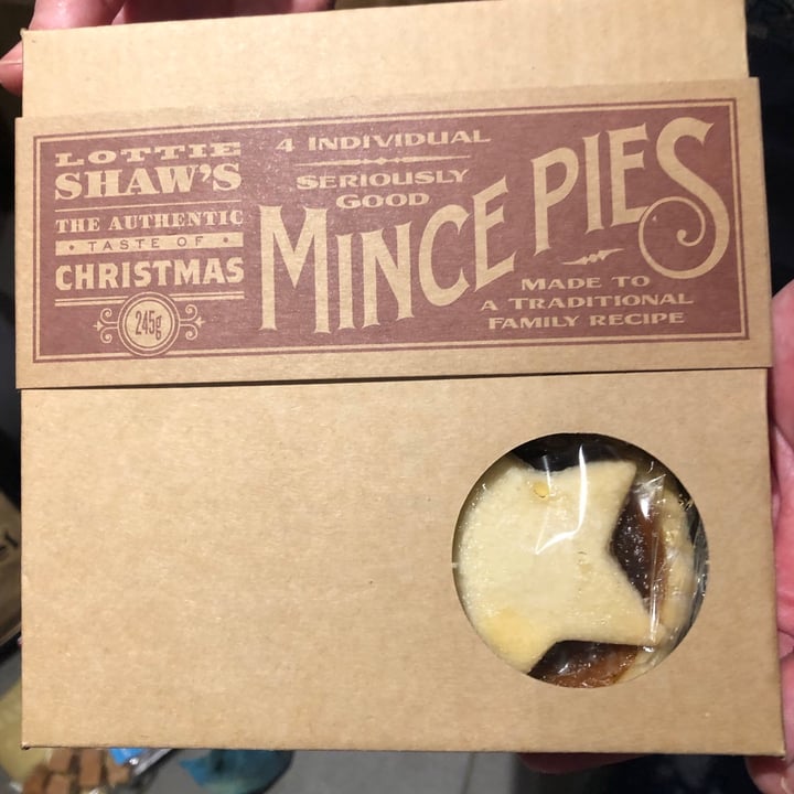 photo of Lottie Shaw’s Mince Pies shared by @shmambam on  18 Dec 2020 - review