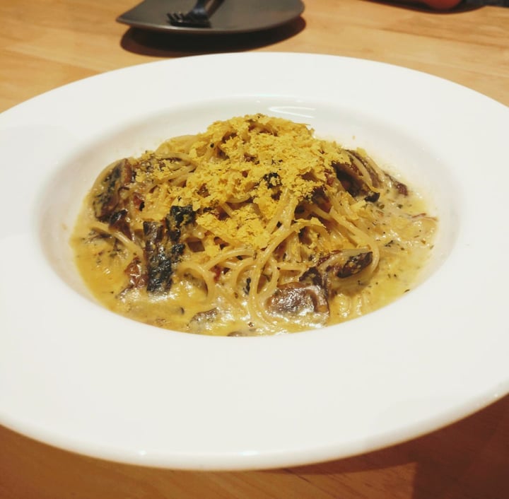 photo of Real Food Mushroom Soy Carbonara shared by @hownowbrownkow on  29 Nov 2018 - review