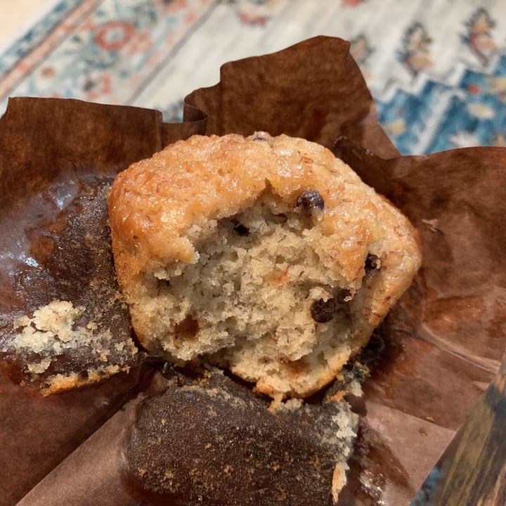 photo of Bloom Cafe Banana Bread Chocolate Chip Muffin (vegan) shared by @angelicabiancaa on  25 Apr 2021 - review