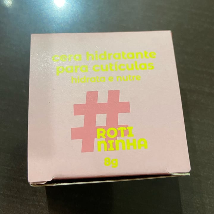 review photo of Vizzela Cosméticos Cera hidratante para cutículas shared by @claracastelani on 31 Dec 2021 - review