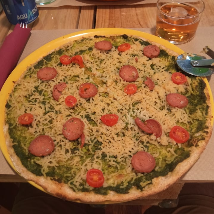 photo of Dolce Pizza y Los Veganos Pizza pesto shared by @joacomo on  27 Aug 2022 - review