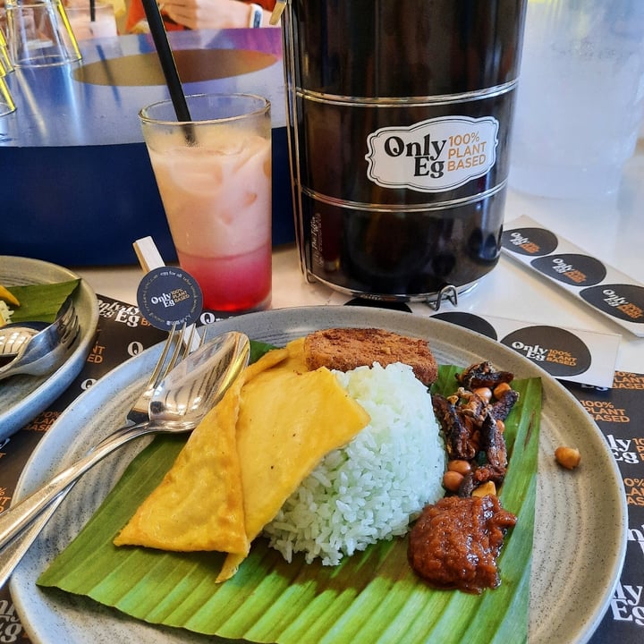 photo of Love Handle  nasi lemak special promo shared by @linfoodhunts on  21 May 2022 - review