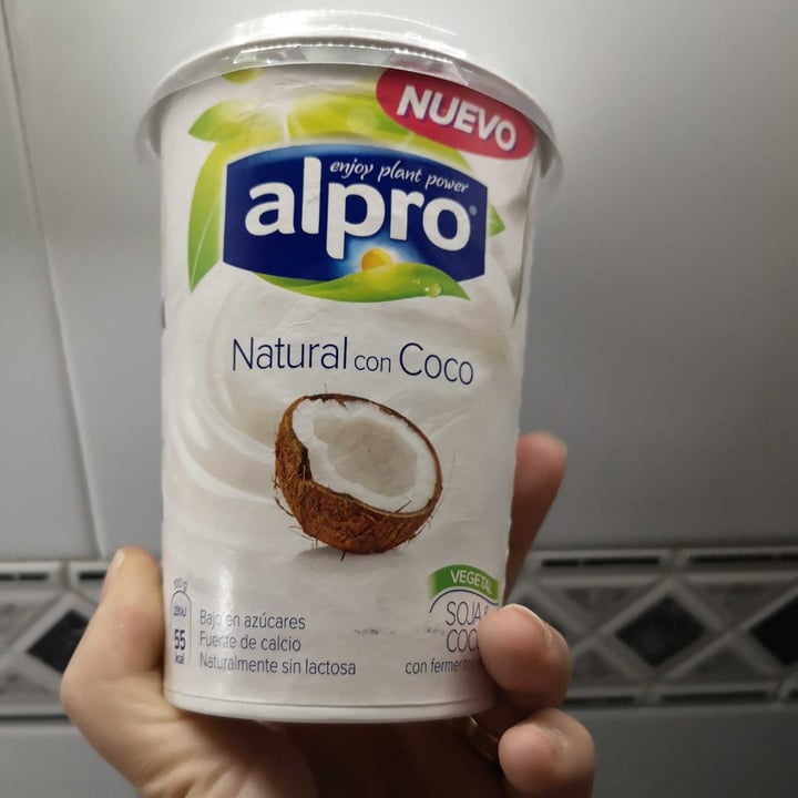 photo of Alpro Natural Con Coco Yogurt shared by @mirevegi on  15 Dec 2019 - review
