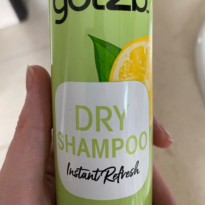 photo of Schwarzkopf Got 2b Dry shampoo Instant Refresh shared by @sarbearcor on  02 Feb 2021 - review