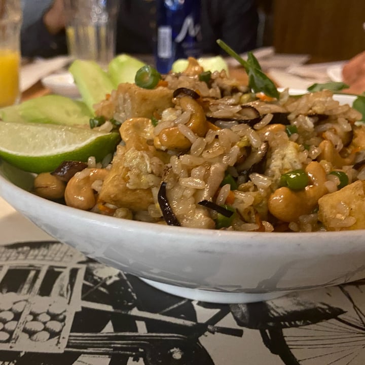 review photo of WOK Usaquén Stir Fry Vegetariano shared by @allisoncamachg on 22 May 2022 - review