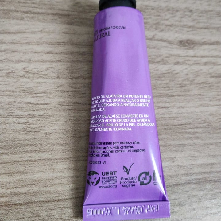 photo of Natura Ekos Acai Pulpa hidratante de manos  shared by @barbara92stela30 on  18 May 2022 - review