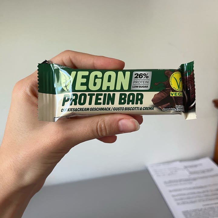 photo of Lidl vegan bar shared by @borghettoeleonora on  19 Oct 2022 - review