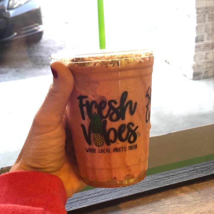 review photo of FreshVibes Greenville Strawberry shortcake smoothie shared by @kaitlynax on 29 Apr 2020 - review