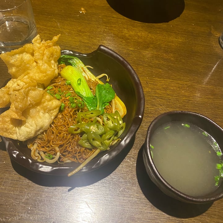 photo of Suissi Vegan Asian Kitchen Gan Lau Mee shared by @devon0 on  09 Apr 2022 - review