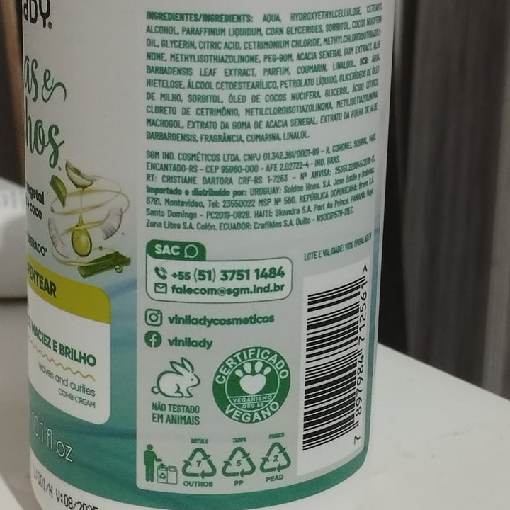review photo of Vini lady Creme de Pentear shared by @peacelizard on 16 Nov 2022 - review