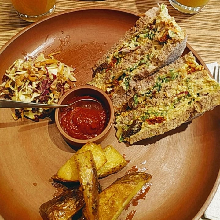 photo of Buenos Aires Verde Tuna club sandwich shared by @melicarucci on  04 Jan 2021 - review