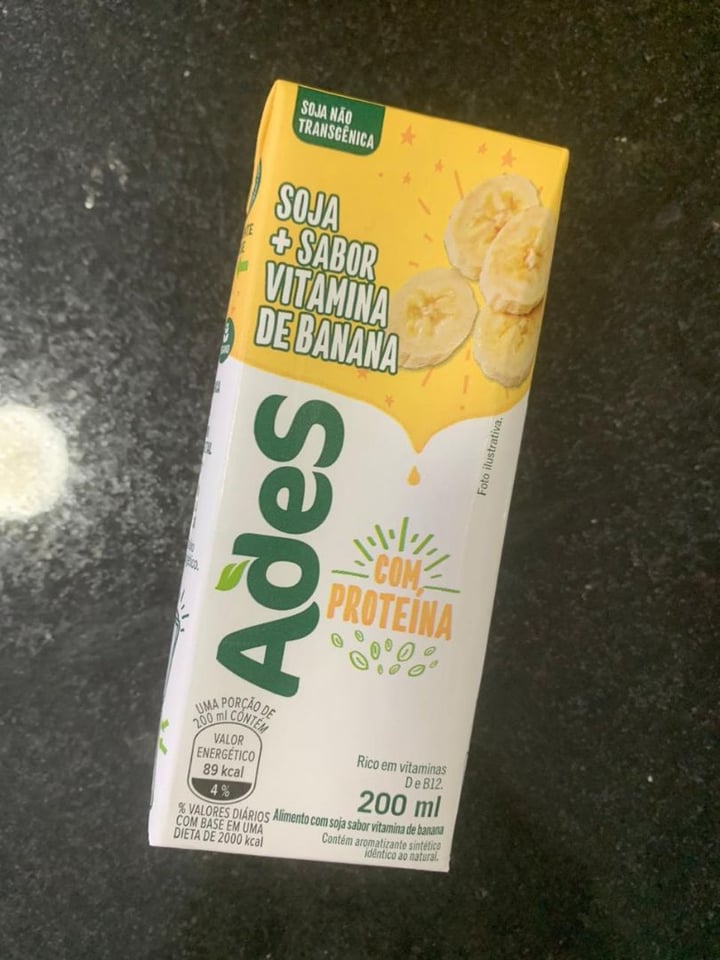 photo of Ades Leche de Almendra Sabor Vainilla shared by @darion on  26 Mar 2020 - review