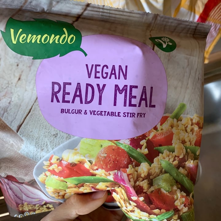 photo of Vemondo Vegan ready meal - bulgur & vegetable stir fry shared by @giank17 on  19 Apr 2021 - review
