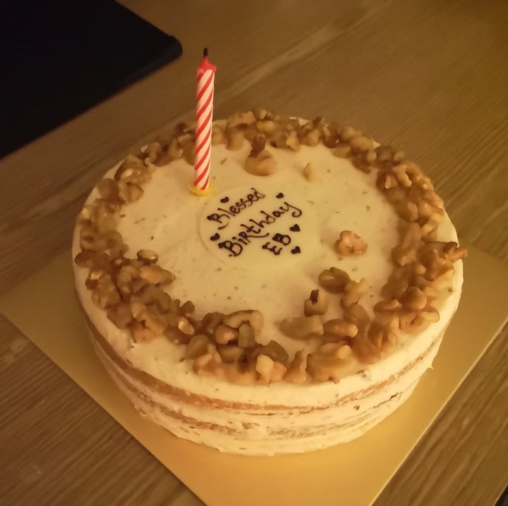 photo of Perfect Bakes (#01-08/13 CT HUB) Vegan Maple Walnut Cake shared by @charlenelee77 on  19 Jan 2020 - review