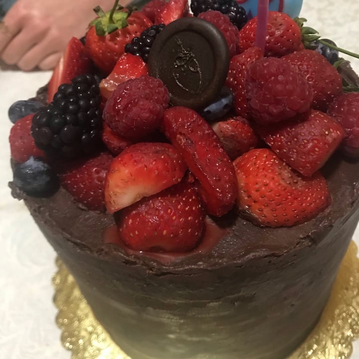 review photo of Xut cake Custom cake shared by @palmoilfree on 24 Sep 2020 - review