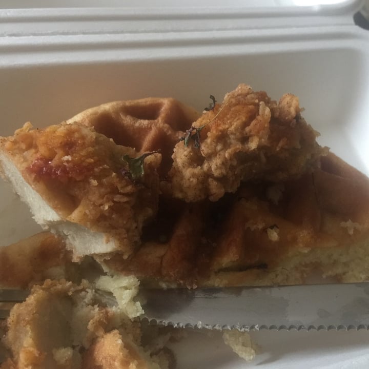 review photo of Kaylee's Eatery Chick'n and Waffles shared by @thammyj on 14 Dec 2020 - review