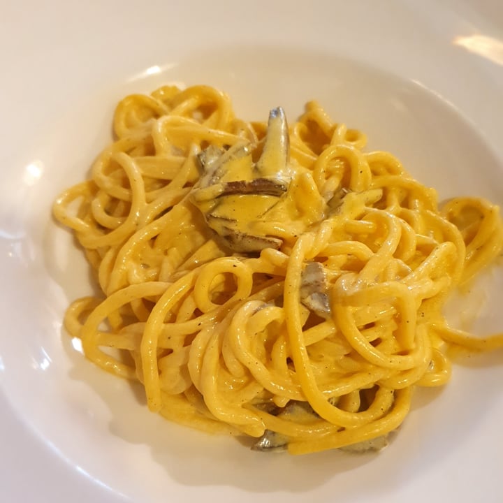 review photo of Ristorante Vegano Biologico La Lanterna Bigoli alla carbonara vegetale shared by @meggjpg on 18 Jun 2022 - review