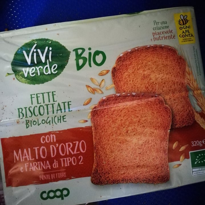photo of Vivi Verde Coop Fette biscottate biologiche shared by @tibussina77 on  29 Jun 2022 - review