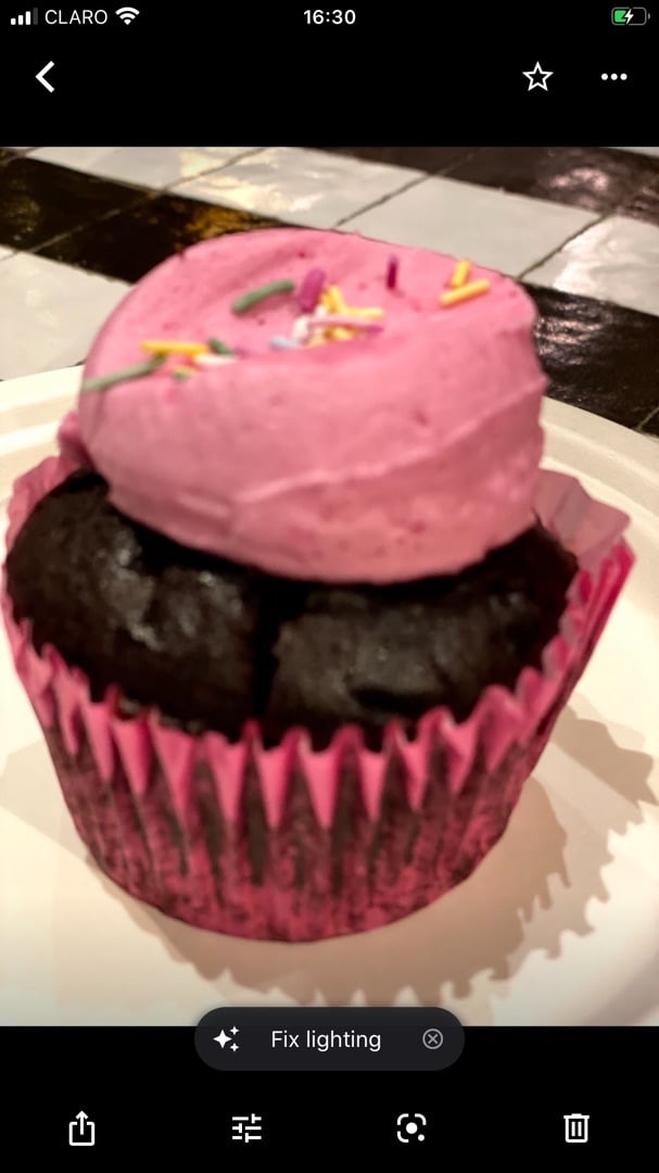 photo of by CHLOE. Covent Garden Cupcakes shared by @anamayuocj on  29 Feb 2020 - review
