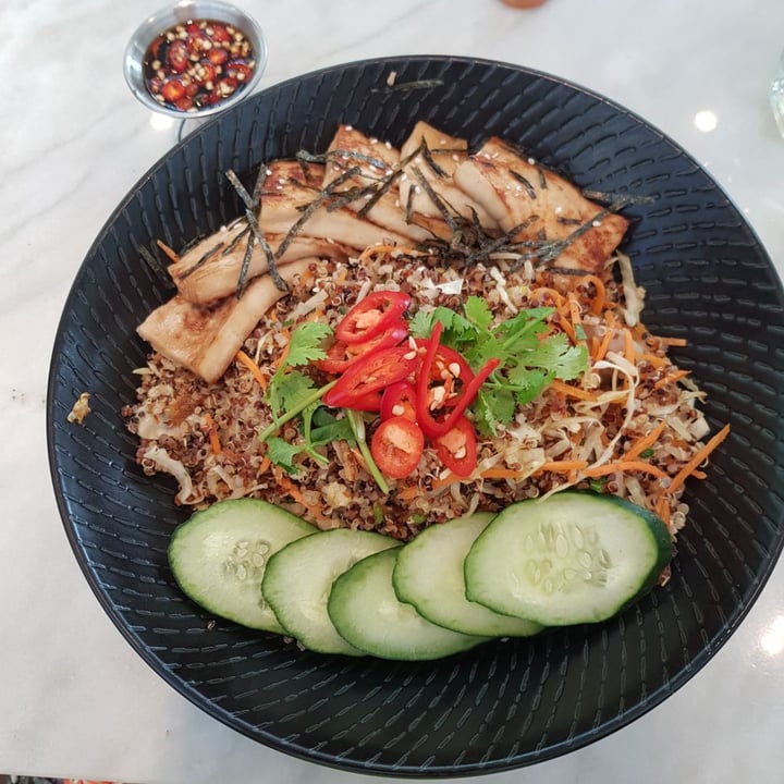 photo of La Juiceria Superfoods Signature Fried Rice Quinoa shared by @spveg on  27 Sep 2019 - review