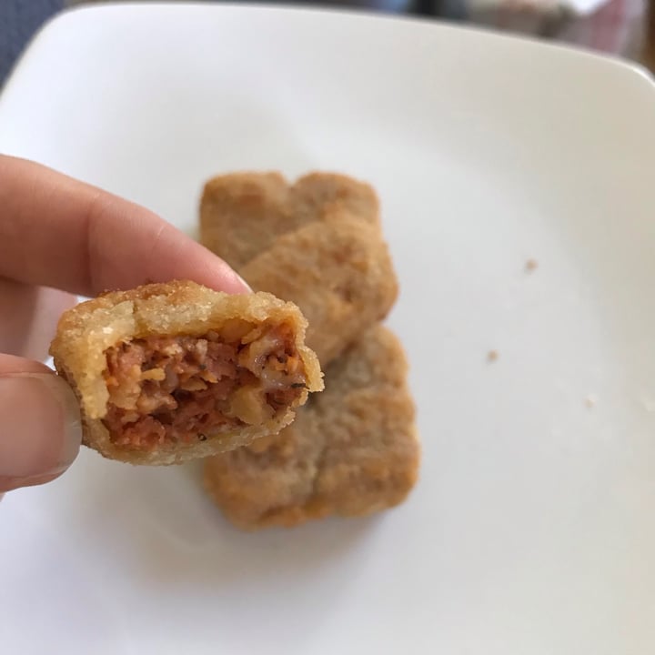 photo of MorningStar Farms Veggitizers Veggie Sausage Pizza Bites shared by @dianna on  18 Jul 2020 - review