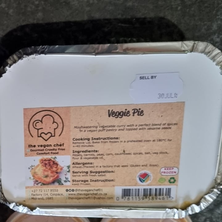 photo of The Vegan Chef Sandton Veggie pie shared by @sunshineyum on  28 Feb 2022 - review
