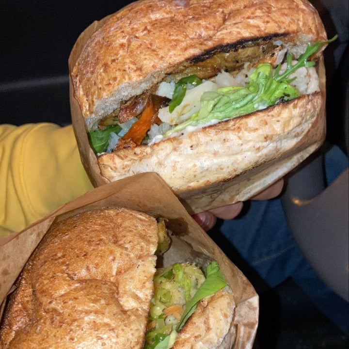 photo of Officina Vegana Panini shared by @fantantosh on  06 May 2022 - review