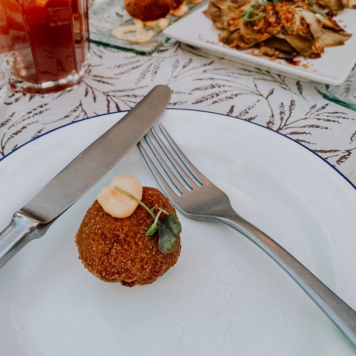 photo of Vega Croquetas De Setas Con Mayonesa De Kimchi shared by @soramun on  13 Aug 2021 - review