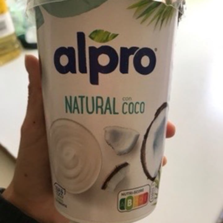 review photo of Alpro Natural Con Coco Yogurt shared by @andrebay on 04 May 2020 - review