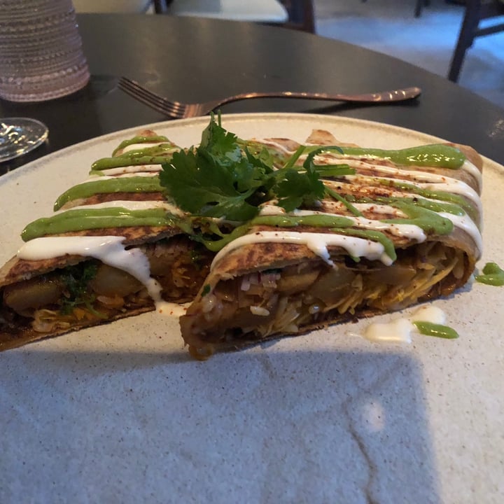 photo of PLANTA Cocina Dos Manos Burrito shared by @sueprozak on  21 Aug 2021 - review