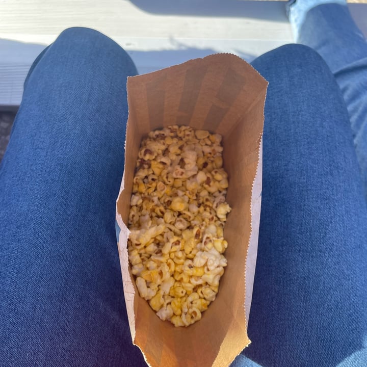 photo of Center plate Popcorn shared by @cailyntoro on  02 Dec 2021 - review