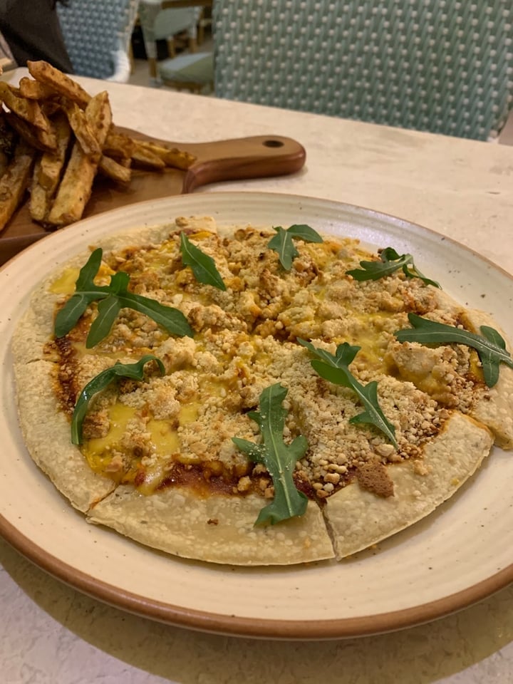 review photo of WabiSabi Four cheese pizza shared by @saudivegancommunity on 07 Mar 2020 - review