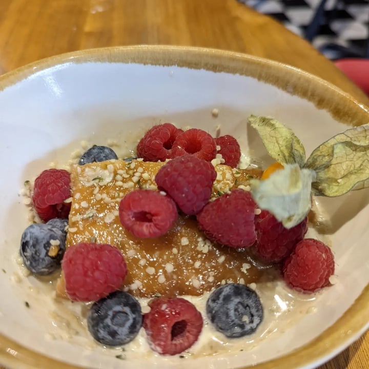 review photo of Don Vegan Restaurant - 100% Vegan et Vegetarian - Wine Bar Cocktails Pouding chômeur shared by @brighde on 09 Feb 2022 - review