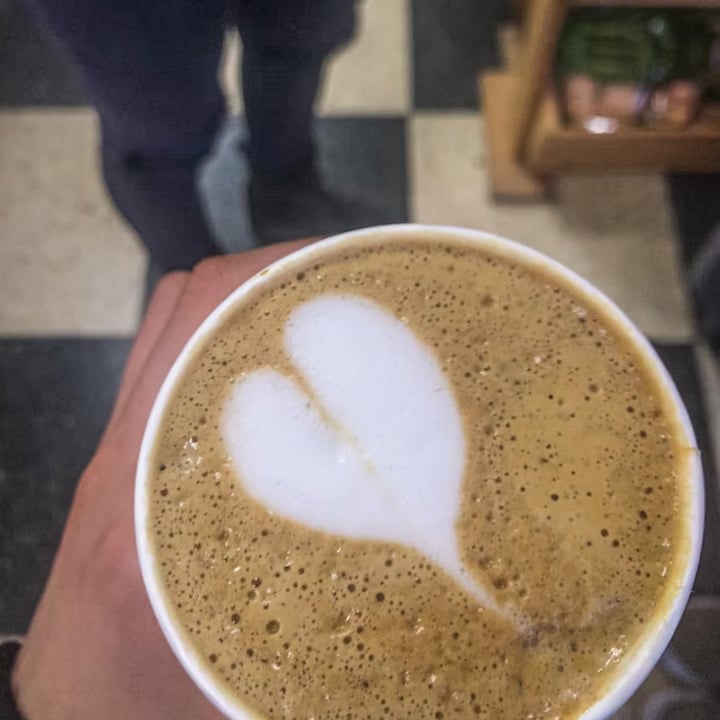 photo of COSECHA Flat white shared by @sabrinasilvero on  09 Aug 2021 - review