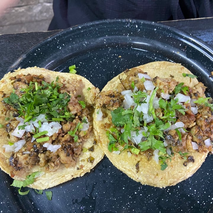 photo of Por siempre vegana 2 Taco de Suadero shared by @ilse on  20 Aug 2021 - review