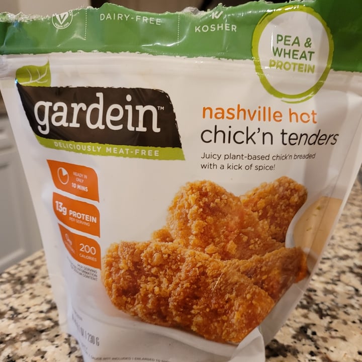 photo of Gardein Nashville Hot Chick'n Tenders shared by @healthcareherbivore on  30 Dec 2020 - review