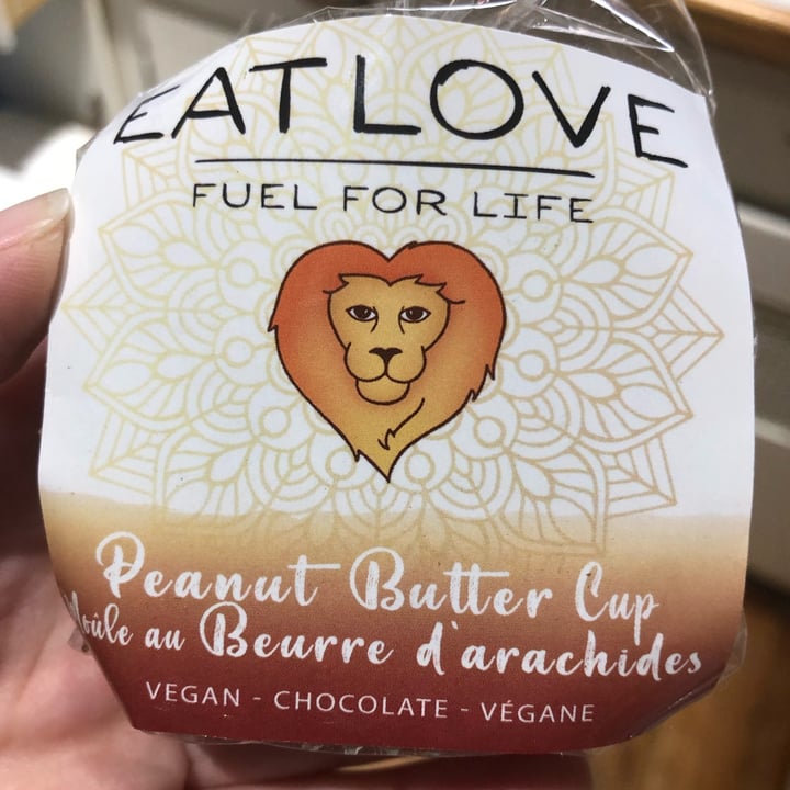 photo of EAT LOVE CHOCOLATE Peanut Butter cups shared by @aamber on  12 Nov 2021 - review