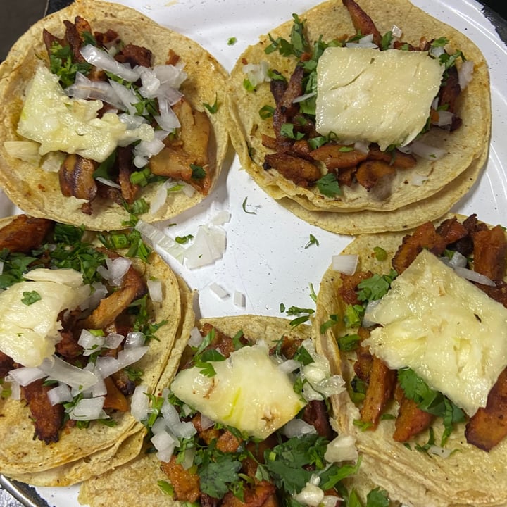 photo of Por siempre vegana 2 Tacos al Pastor (Órden de 5) shared by @ilse on  22 Aug 2021 - review