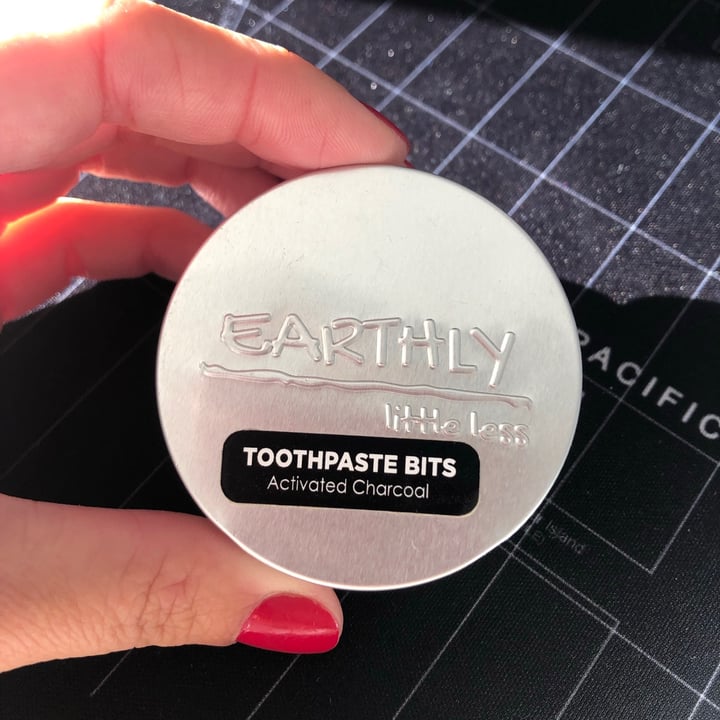 photo of Earthly Toothpaste Bits shared by @zsuz on  25 Aug 2021 - review