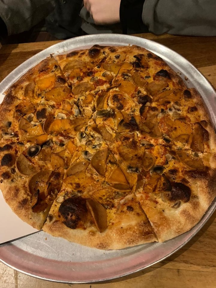 review photo of The Green Cat Pizza shared by @nicowhoso on 16 Mar 2020 - review