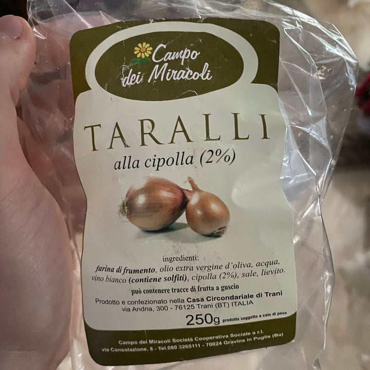 photo of Campo dei Miracoli Taralli alla cipolla (2%) shared by @alecassella on  16 Apr 2022 - review