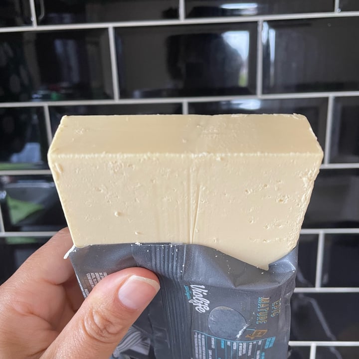 photo of Violife Epic Mature Cheddar Flavour Block shared by @southernveganupnorth on  18 Feb 2022 - review
