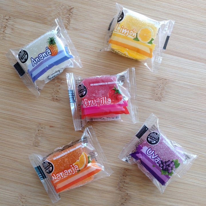 photo of Cerro Azul Bombón sabor Naranja shared by @veganamica on  16 Apr 2021 - review
