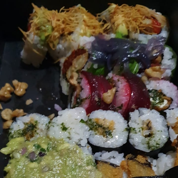 photo of Jiro Sushi - Sucursal Urquiza Combinado Sushi Vegan shared by @sheila1 on  20 Jul 2021 - review